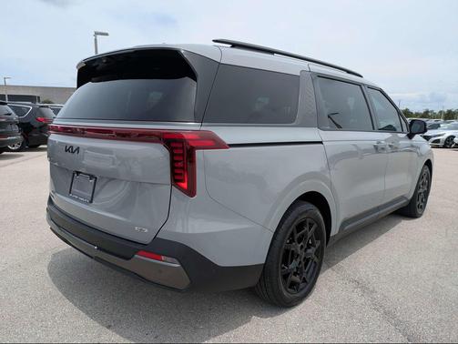 Ceramic Silver 2026 Kia Carnival Hybrid SX Prestige