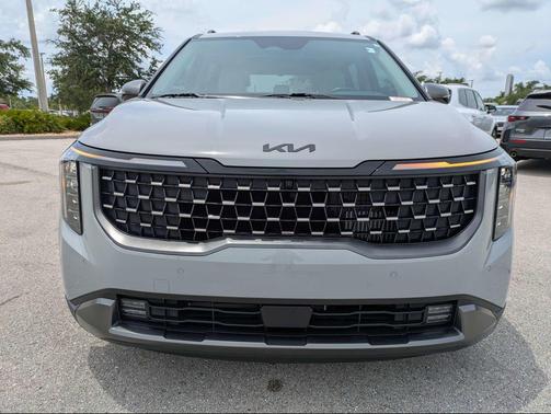 Ceramic Silver 2026 Kia Carnival Hybrid SX Prestige