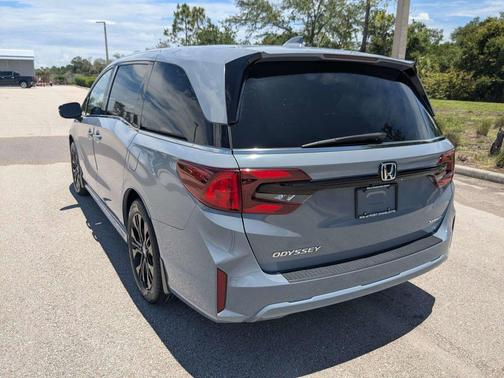 Modern Steel Metallic 2025 Honda Odyssey Sport-L