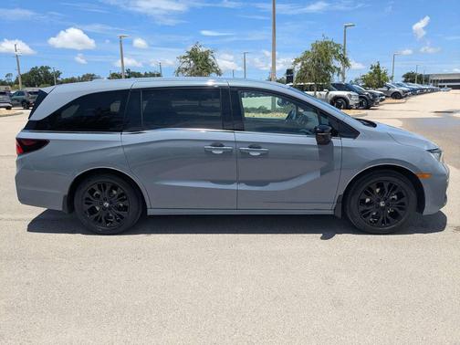 Modern Steel Metallic 2025 Honda Odyssey Sport-L