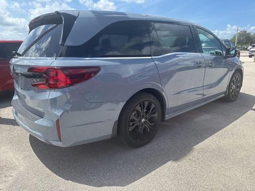 Modern Steel Metallic 2025 Honda Odyssey Sport-L