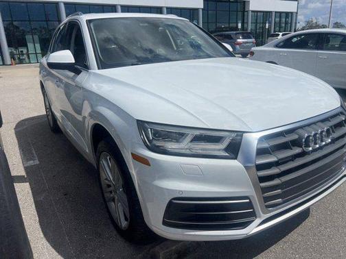 2018 Audi Q5 2.0T Premium Plus