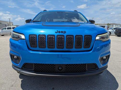 2022 Jeep Cherokee X 4x4