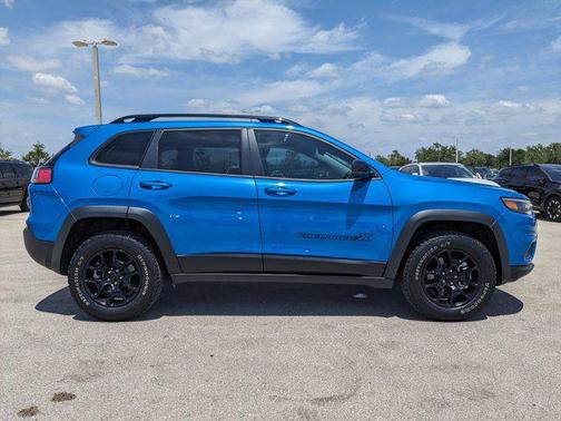 2022 Jeep Cherokee X 4x4