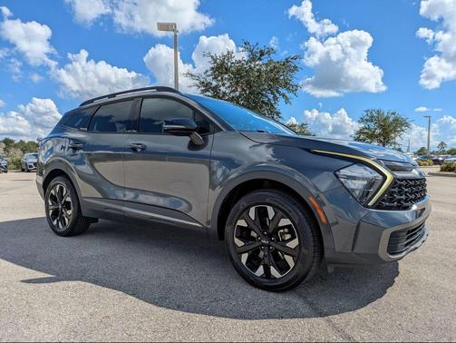 Gravity Gray 2023 Kia Sportage X-Line