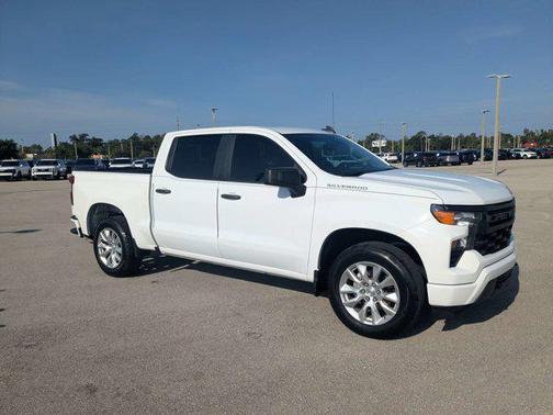 Summit White 2023 Chevrolet Silverado 1500 Custom