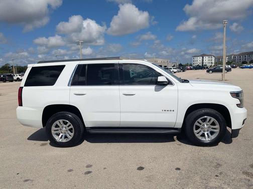 Summit White 2020 Chevrolet Tahoe LS