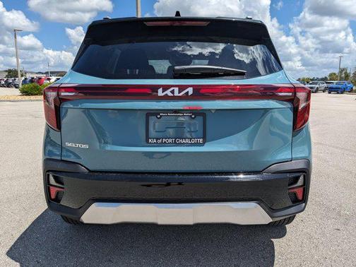 2025 Kia Seltos S