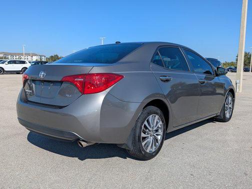 2018 Toyota Corolla XLE