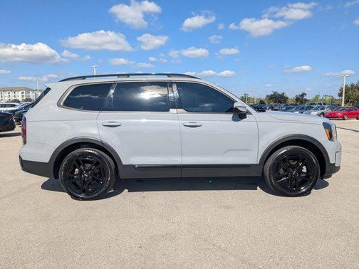 2024 Kia Telluride SX Prestige X-Line