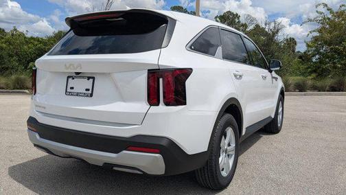 2026 Kia Sorento LX