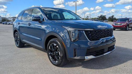 2025 Kia Sorento S