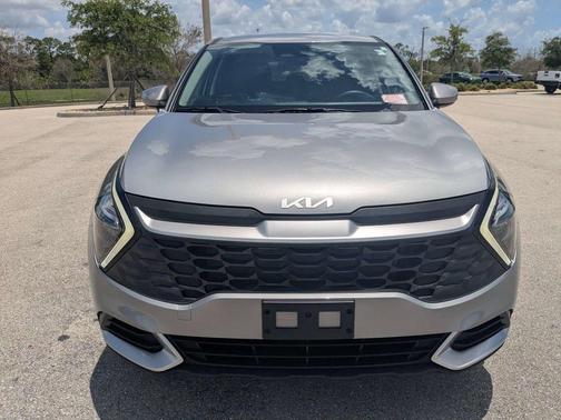 Steel Gray 2023 Kia Sportage LX