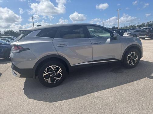 Steel Gray 2023 Kia Sportage LX