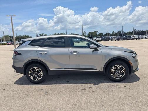 Steel Gray 2023 Kia Sportage LX