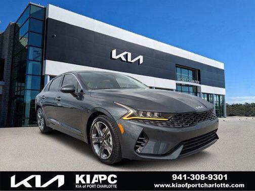 2022 Kia K5 EX
