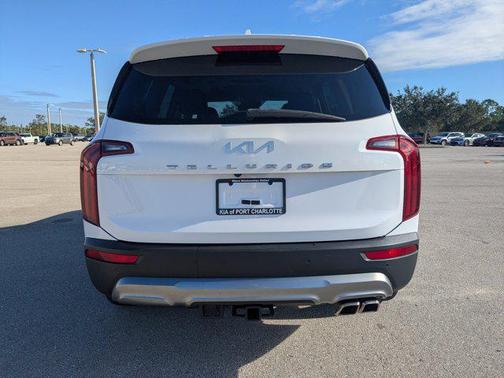 2022 Kia Telluride S