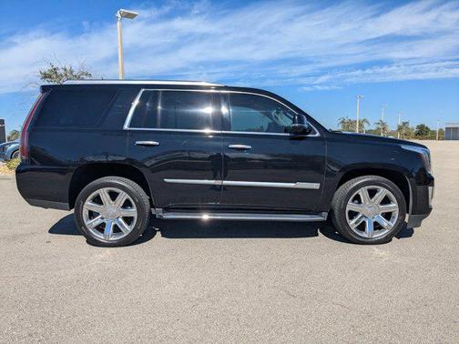 2020 Cadillac Escalade Luxury