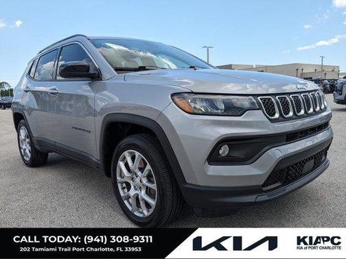 2023 Jeep Compass Latitude Lux