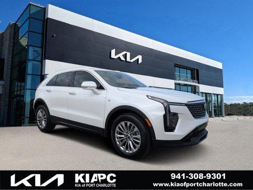 2024 Cadillac XT4 Premium Luxury