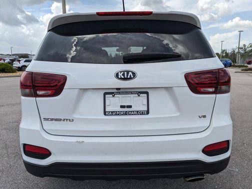 2019 Kia Sorento LX