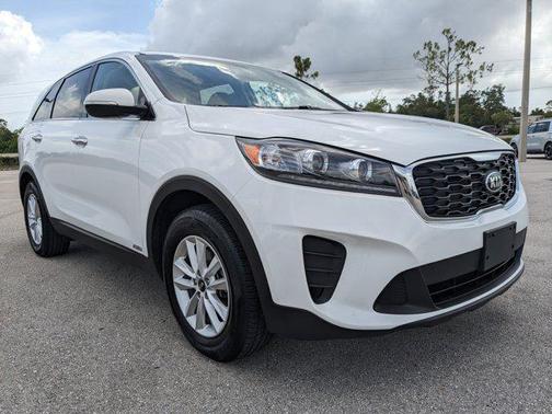 2019 Kia Sorento LX