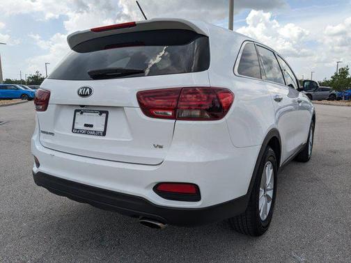 2019 Kia Sorento LX