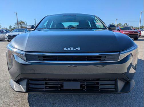 2025 Kia K4 LX