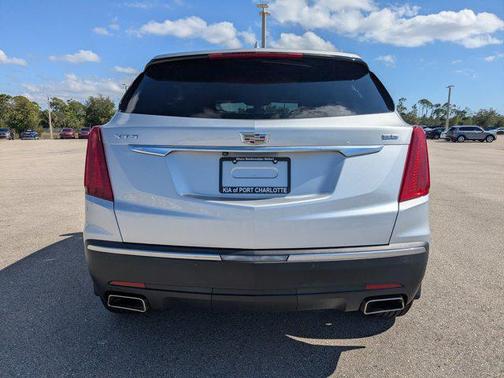 2017 Cadillac XT5 Base