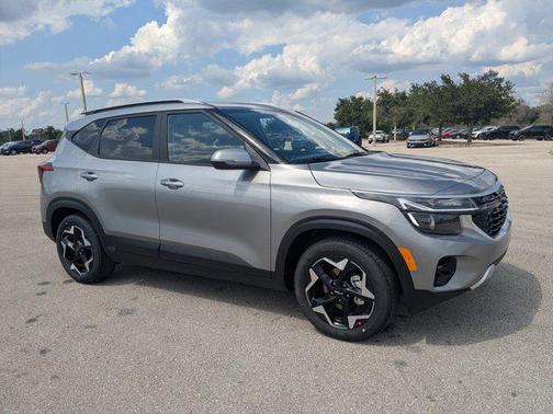 Steel Gray 2026 Kia Seltos S