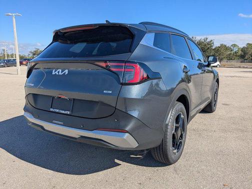 2026 Kia Sportage Hybrid EX