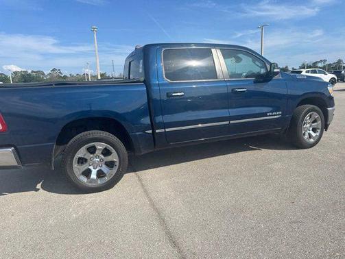 Patriot Blue Pearlcoat 2020 RAM 1500 Big Horn/Lone Star