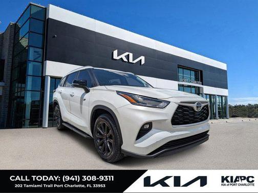 2023 Toyota Highlander XLE