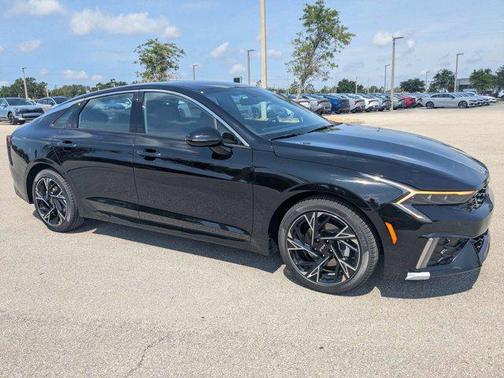 Aurora Black Pearl 2026 Kia K5 GT-Line FWD