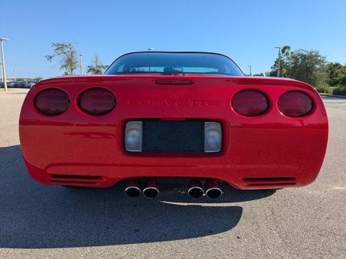 2000 Chevrolet Corvette Base