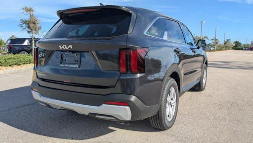 2026 Kia Sorento LX