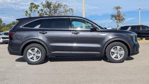 2026 Kia Sorento LX