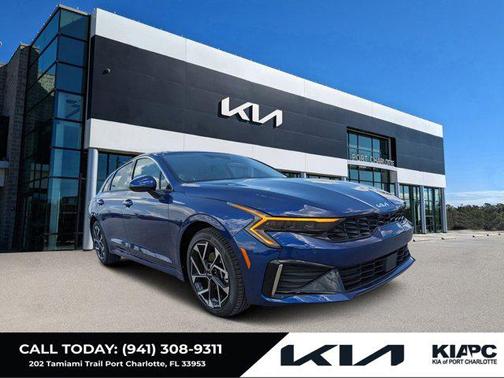 2025 Kia K5 EX