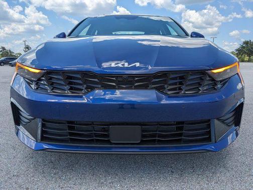 2025 Kia K5 EX