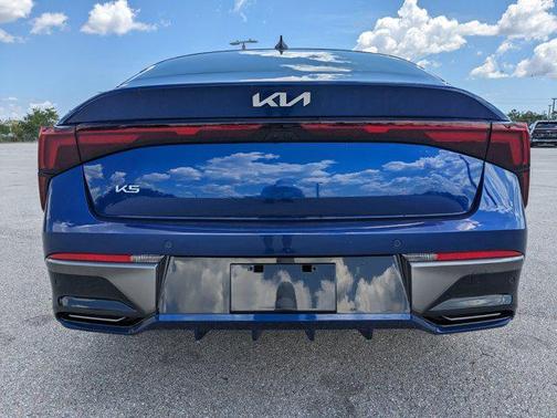 2025 Kia K5 EX