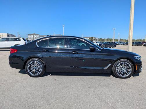 2020 BMW 530 530i