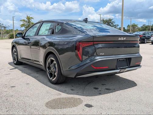 Interstellar Gray 2026 Kia K4 EX