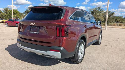 2025 Kia Sorento LX