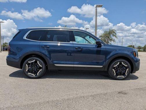 2025 Kia Telluride EX
