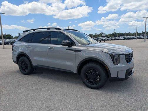 Wolf Gray 2026 Kia Sorento SX