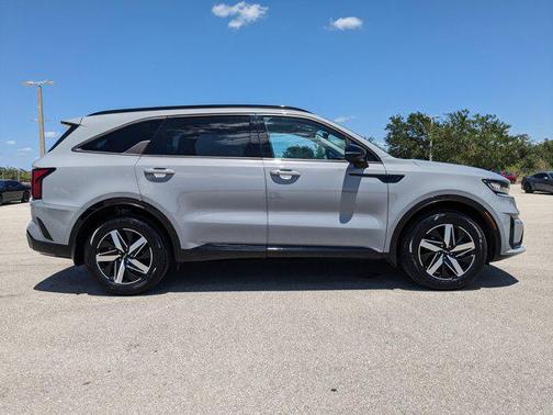 2022 Kia Sorento EX