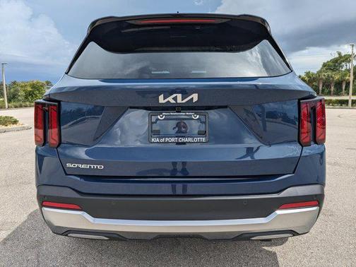 2025 Kia Sorento EX