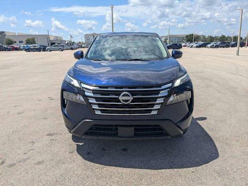 Deep Ocean Blue Pearl 2024 Nissan Rogue SV