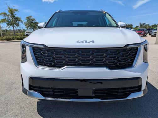 Glacial White 2026 Kia Sorento S
