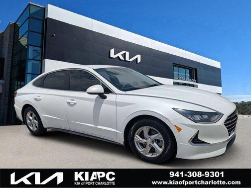 Quartz White 2020 Hyundai SONATA SE